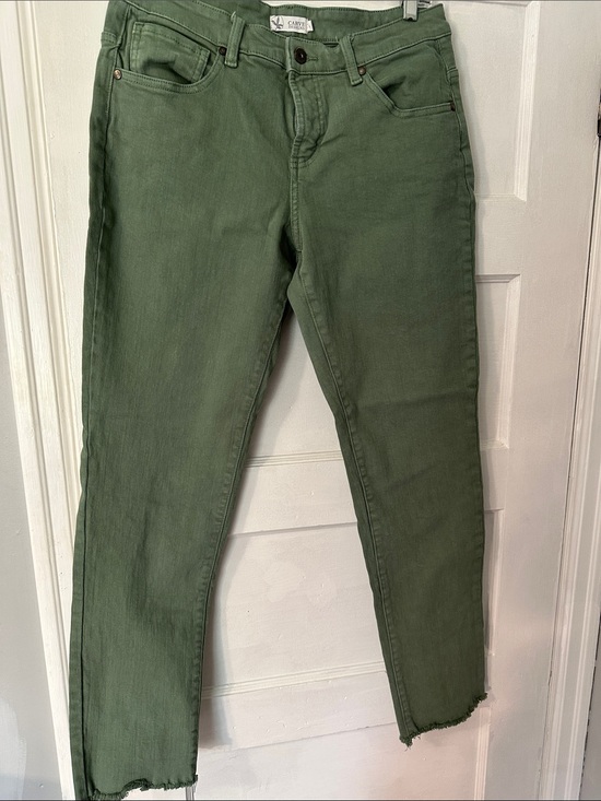 Carve Designs Denim - Carve Designs Olive Green Cropped Skinny Jeans